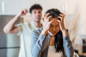 Lire la suite à propos de l’article Ignorer les blessures du couple, c’est comme marcher avec une fracture.